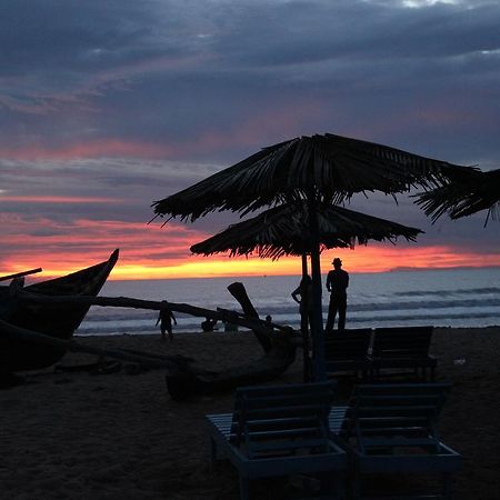 Tivai Beach Cottages 卡兰古特 外观 照片
