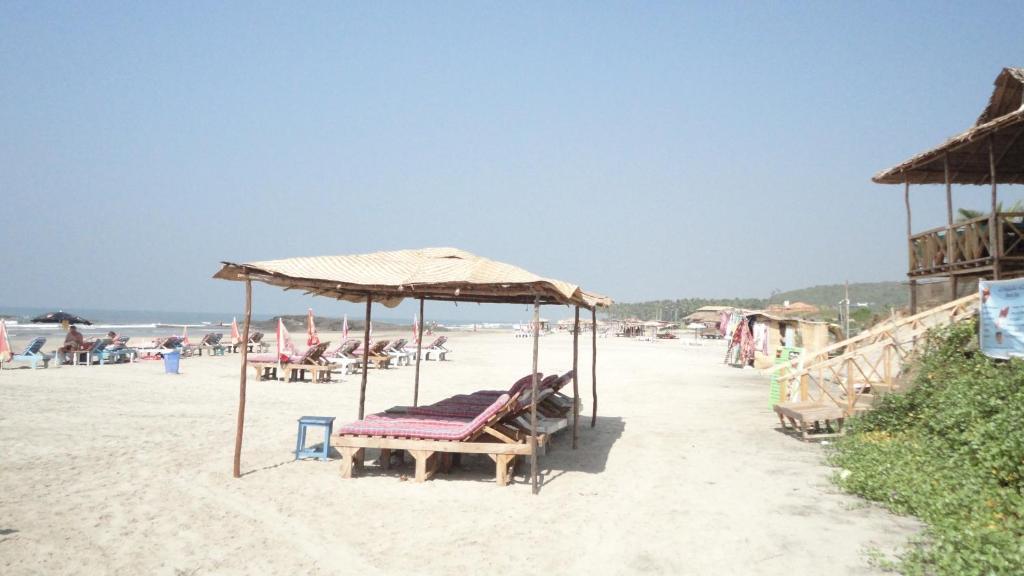 Tivai Beach Cottages 卡兰古特 外观 照片